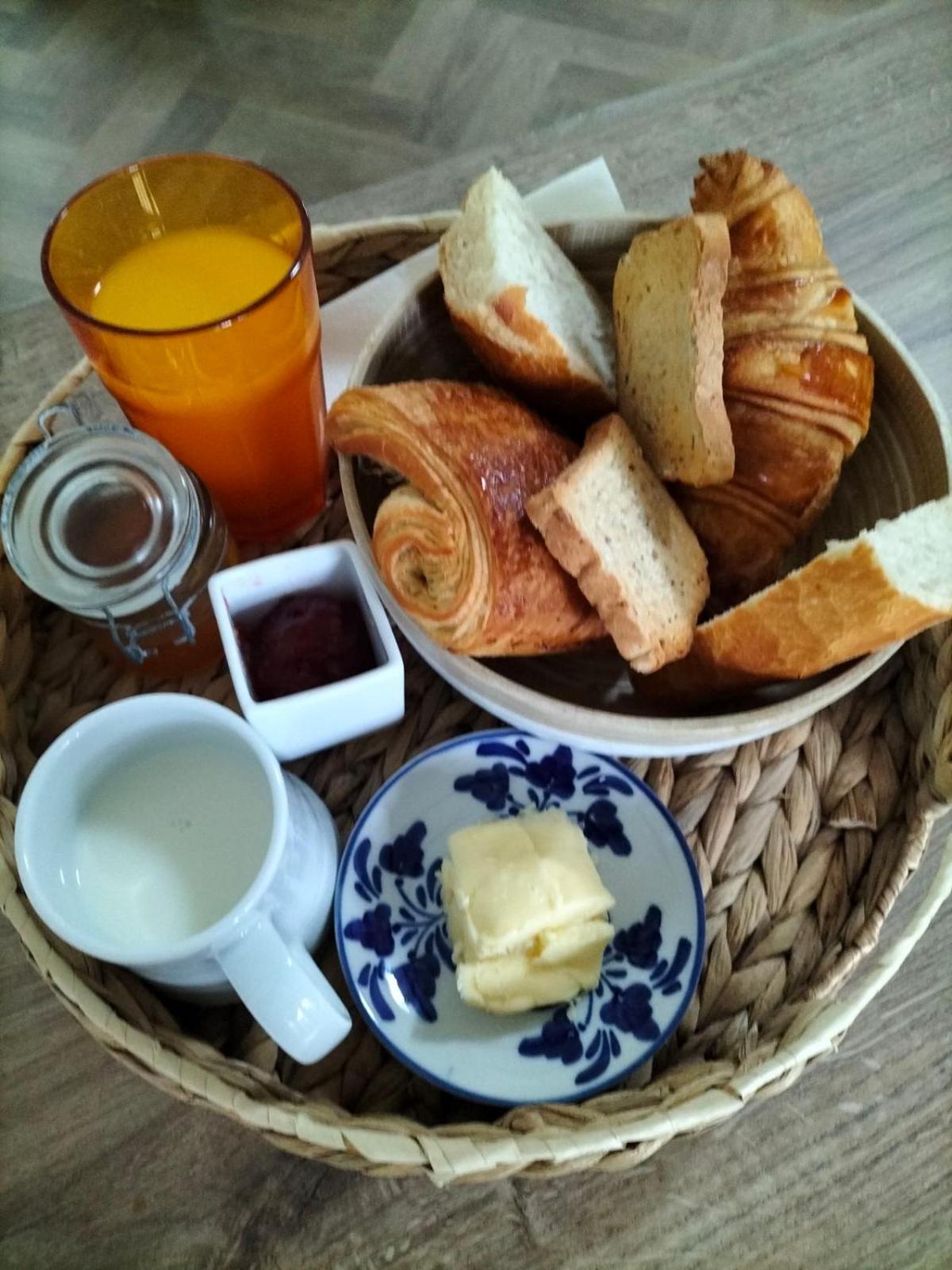 La Maison Du Four A Pain Grandchamp  외부 사진
